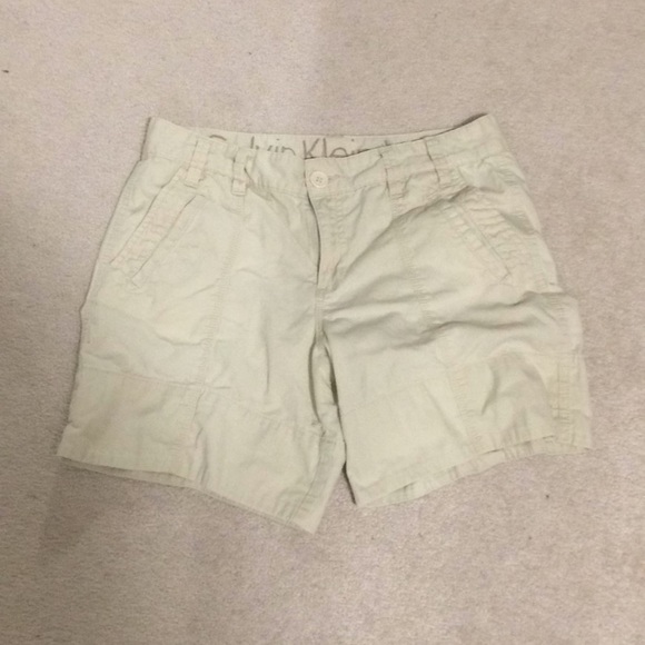 Calvin Klein Pants - Calvin Klein Light Tan Shorts Size 6 EUC